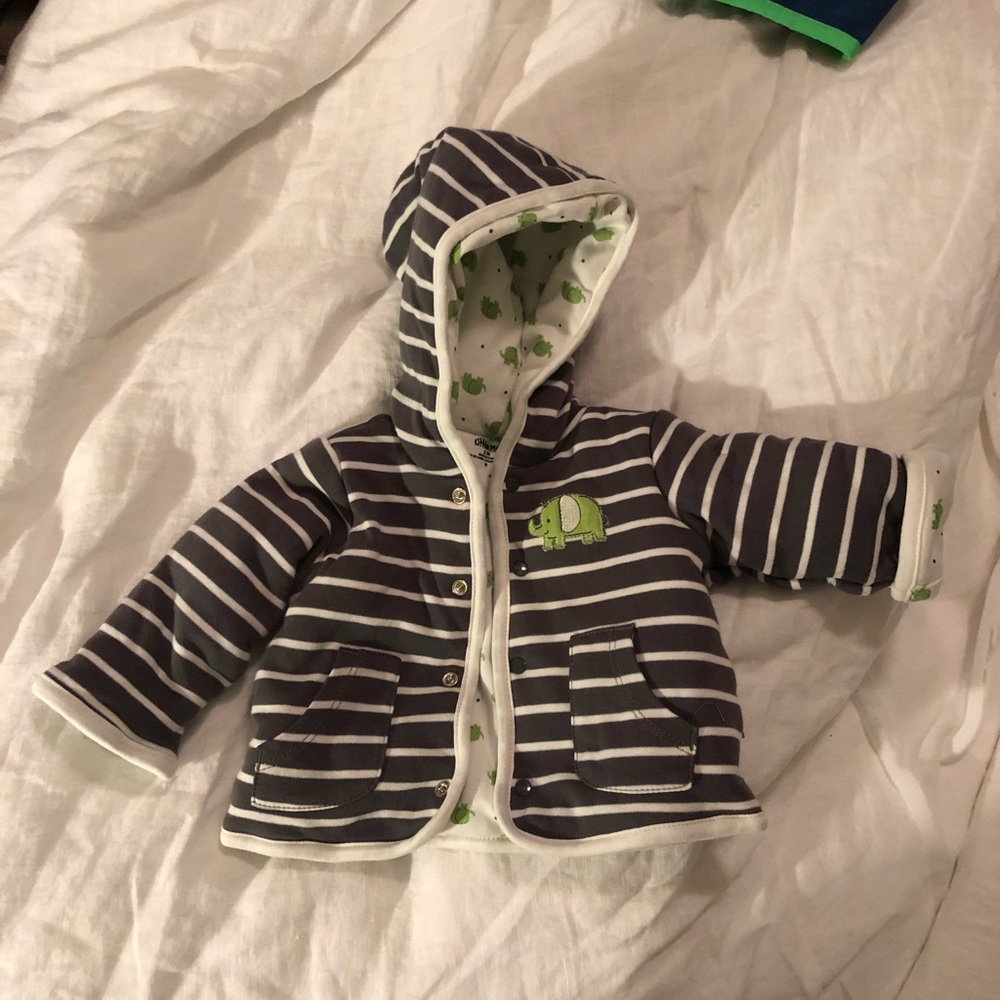 NWOT Little Me unisex outfit.  0-3 month size - Picture 6 of 7